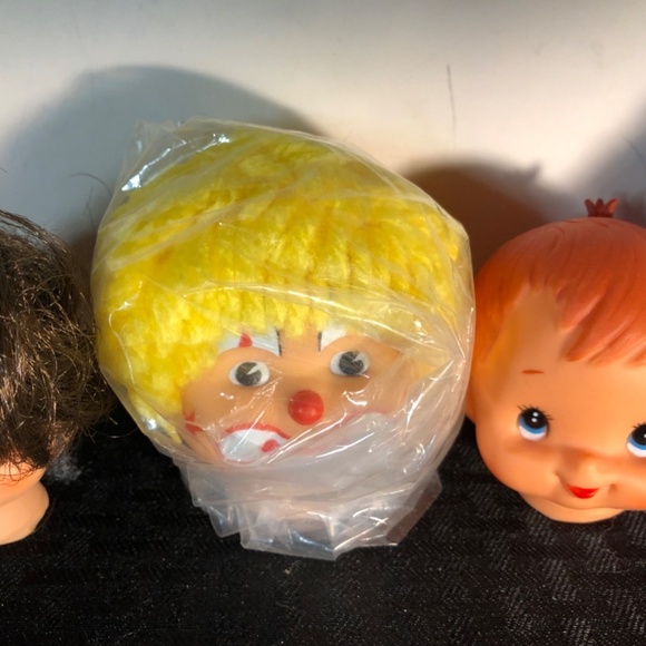 Vintage Lot of  5 Doll heads plastic rubber - Picture 2 of 12